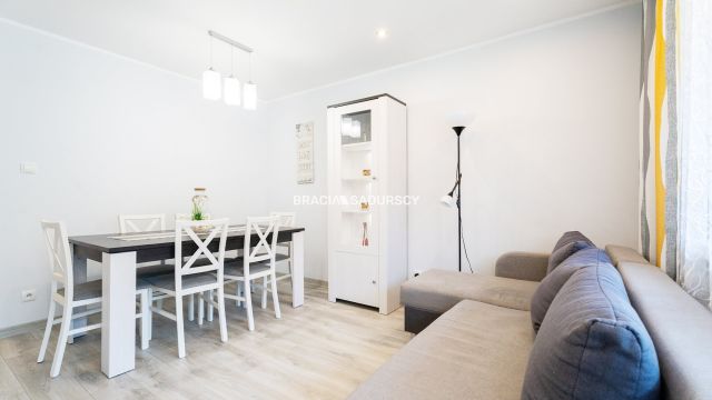 Mieszkanie 3-pokojowe Kraków Mistrzejowice, os. Piastów. Zdjęcie 23