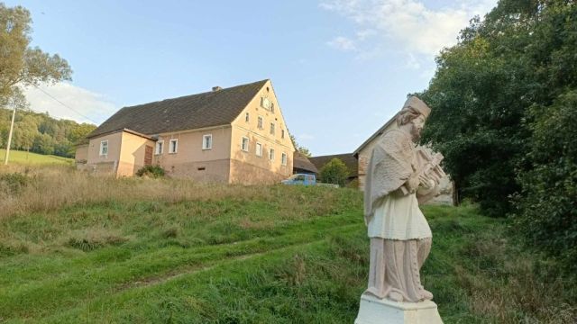 gospodarstwo, 5 pokoi Konradów. Zdjęcie 1