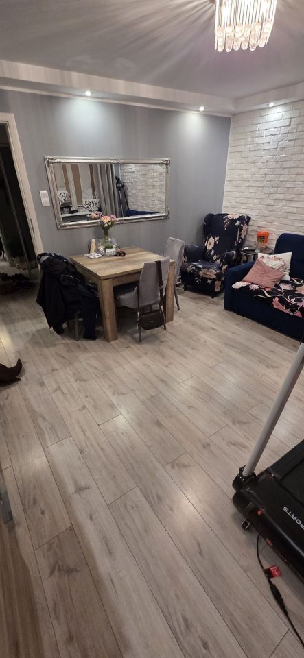 Mieszkanie 3-pokojowe Radowo Małe. Zdjęcie 4