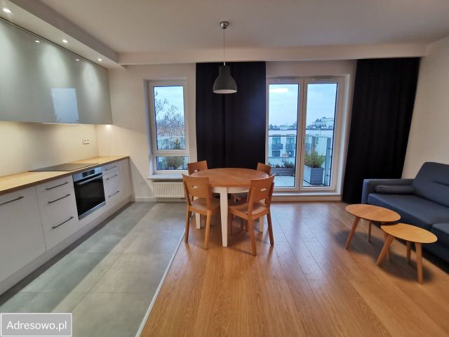 Mieszkanie 3-pokojowe Warszawa Włochy, ul. Śląska. Zdjęcie 1