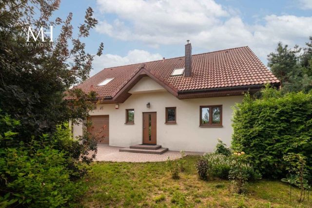 dom wolnostojący, 4 pokoje Nowy Świat. Zdjęcie 1