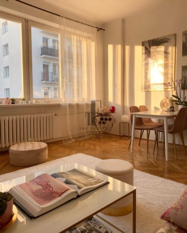 Mieszkanie 2-pokojowe Warszawa Śródmieście, ul. Hoża. Zdjęcie 1