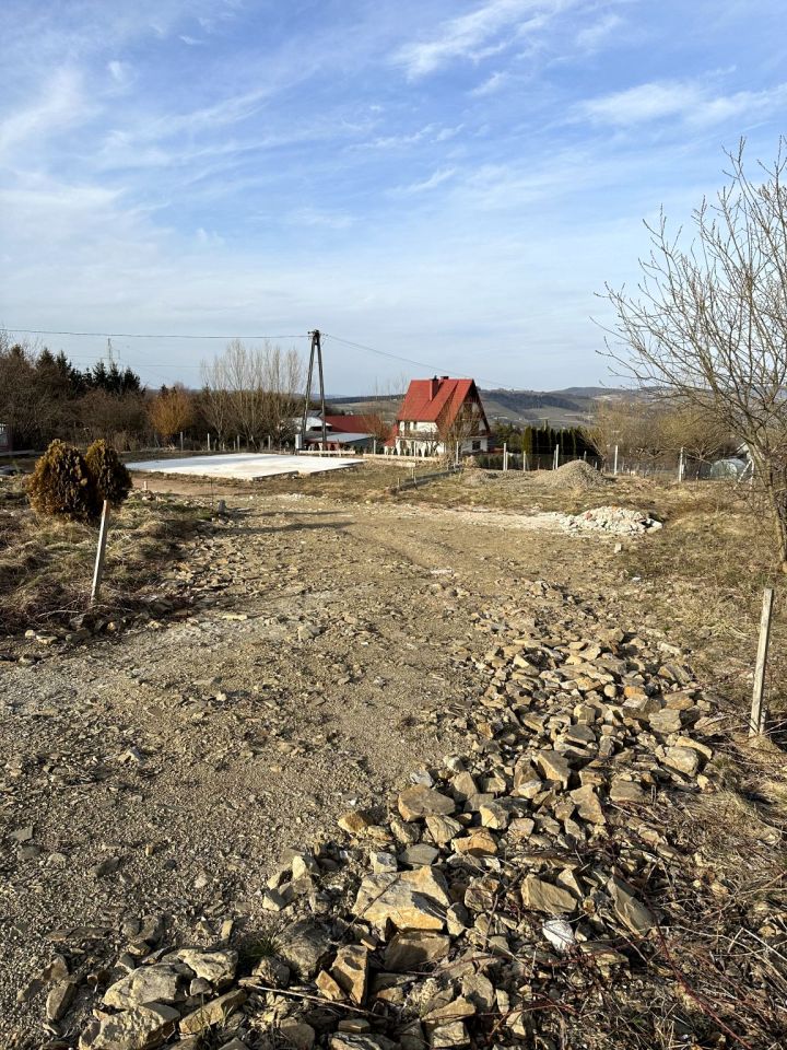 Działka budowlana Zawadka