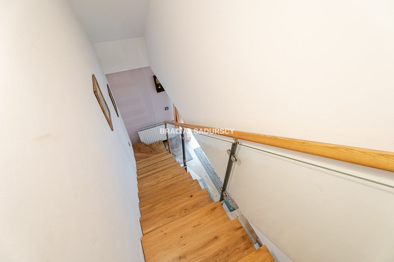 Mieszkanie 3-pokojowe Kraków Swoszowice, ul. Leona Petrażyckiego. Zdjęcie 38