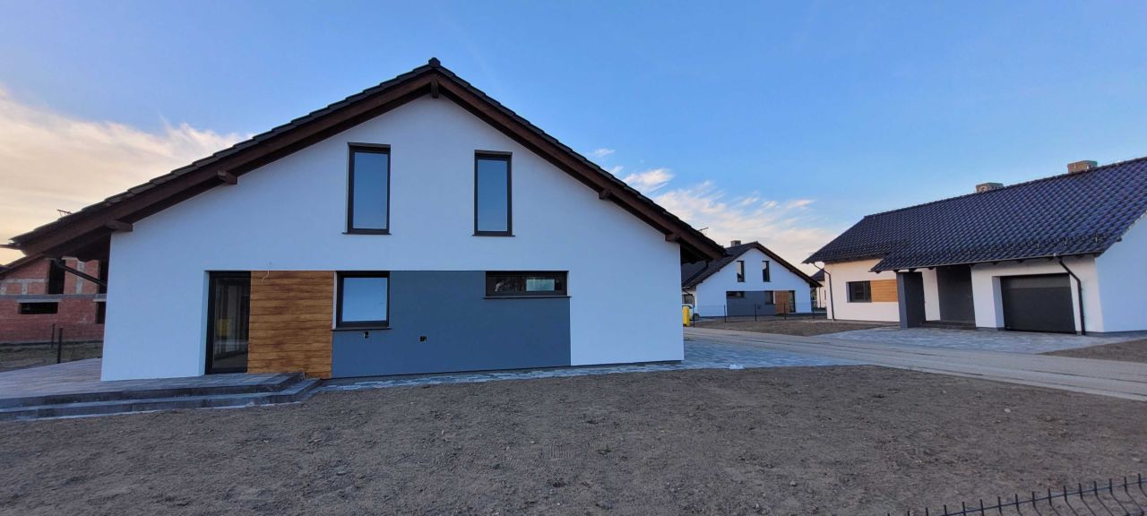 dom wolnostojący Konarzew, ul. Chabrowa. Zdjęcie 3