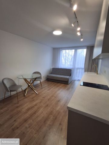 Mieszkanie 2-pokojowe Nowy Sącz, ul. Władysława Broniewskiego. Zdjęcie 1