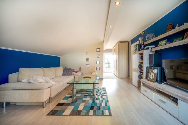 dom wolnostojący, 6 pokoi Koluszki. Zdjęcie 16