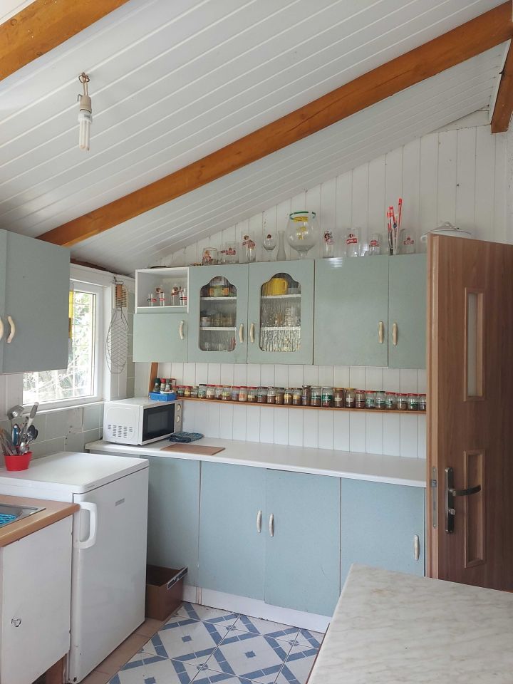 dom letniskowy Orzechów-Kolonia. Zdjęcie 7