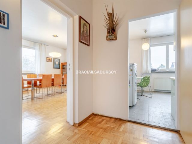 dom wolnostojący, 7 pokoi Krzeszowice, ul. Żbicka. Zdjęcie 34