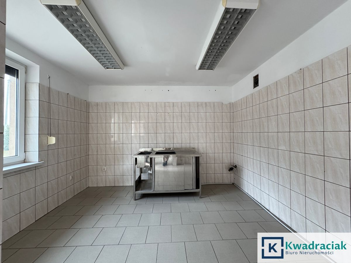 Lokal Krosno, ul. Zręcińska. Zdjęcie 1