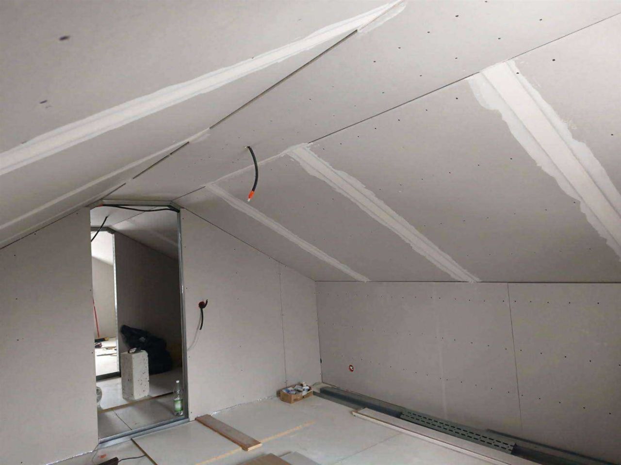 dom wolnostojący, 5 pokoi Andrychów, ul. Prymasa Stefana Wyszyńskiego. Zdjęcie 31