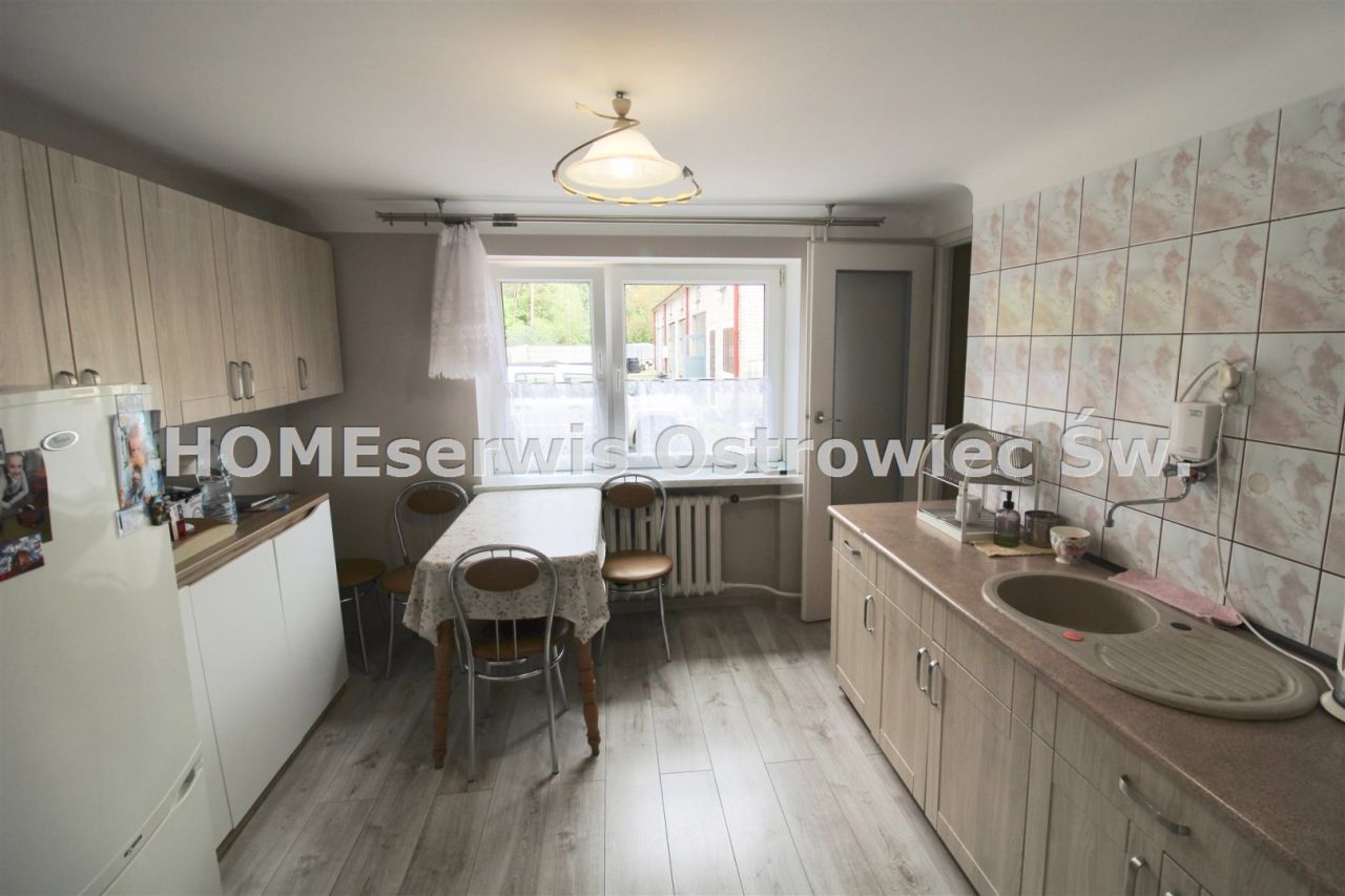 dom wolnostojący, 6 pokoi Kunów. Zdjęcie 19