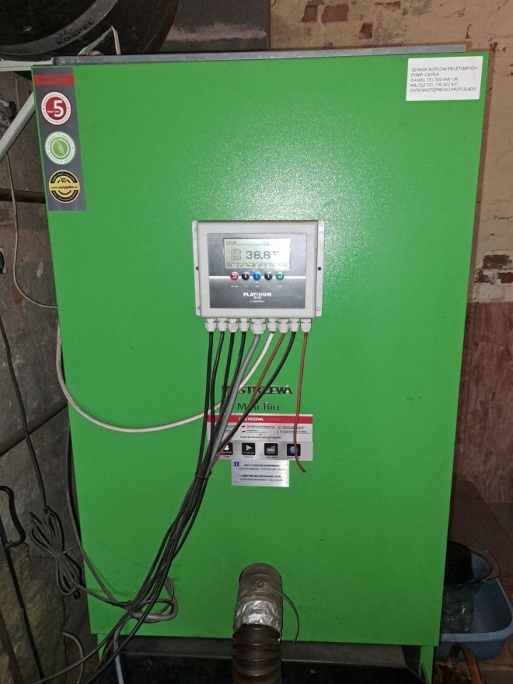 Mieszkanie 3-pokojowe Okonek, ul. 1 Maja. Zdjęcie 2