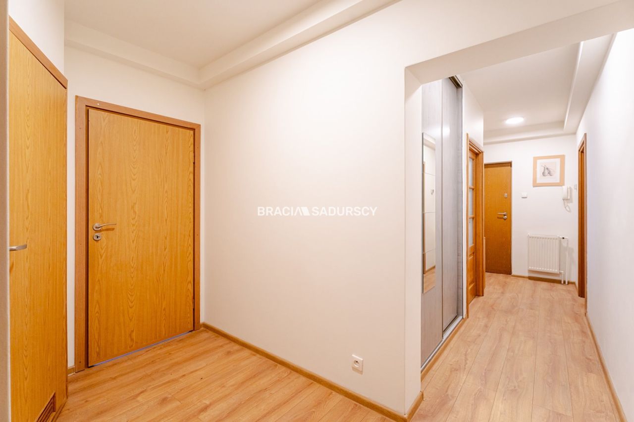 Mieszkanie 3-pokojowe Kraków Prądnik Czerwony, ul. Jezuitów. Zdjęcie 17