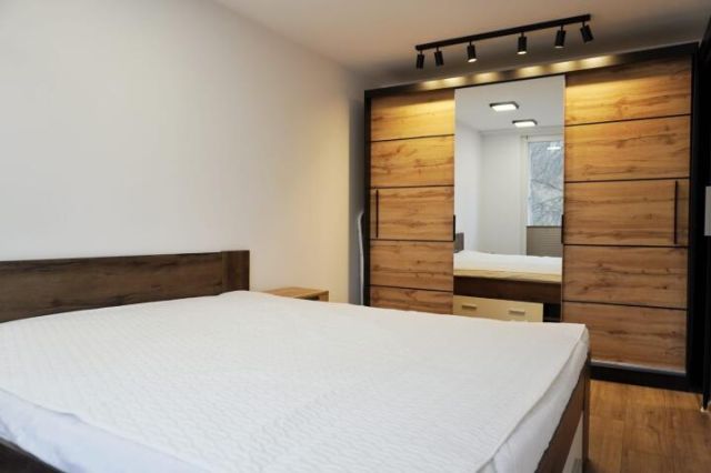 Mieszkanie 2-pokojowe Bytom, ul. Władysława Broniewskiego. Zdjęcie 3