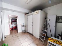 Lokal Pyskowice, ul. kard. Stefana Wyszyńskiego. Zdjęcie 4