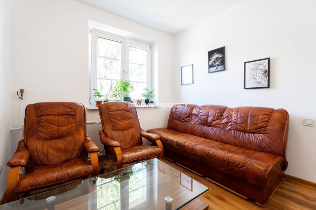 Mieszkanie 4-pokojowe Skawina, ul. Tyniecka. Zdjęcie 3