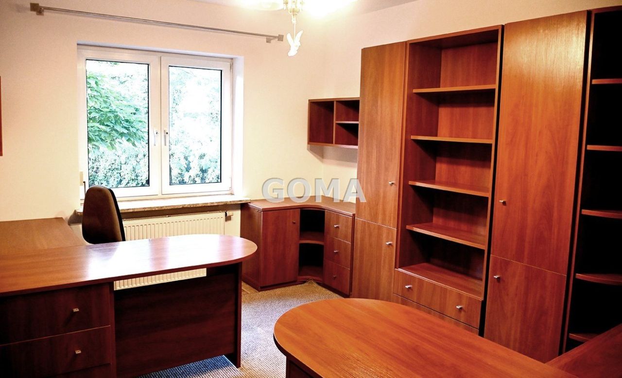 dom wolnostojący, 7 pokoi Józefów Centrum. Zdjęcie 12