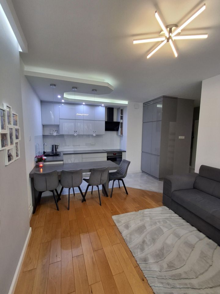 Mieszkanie 3-pokojowe Warszawa Ursus, ul. Tadeusza Hennela. Zdjęcie 5