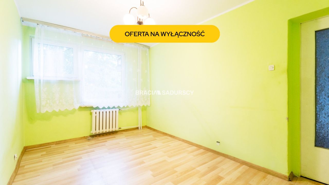 Mieszkanie 4-pokojowe Kraków Czyżyny, os. Dywizjonu 303. Zdjęcie 1