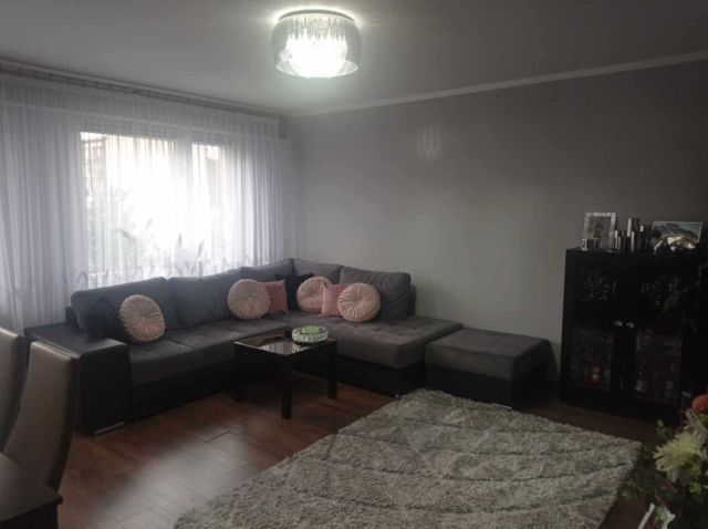 Mieszkanie 3-pokojowe Małkinia Górna, ul. Leśna. Zdjęcie 1