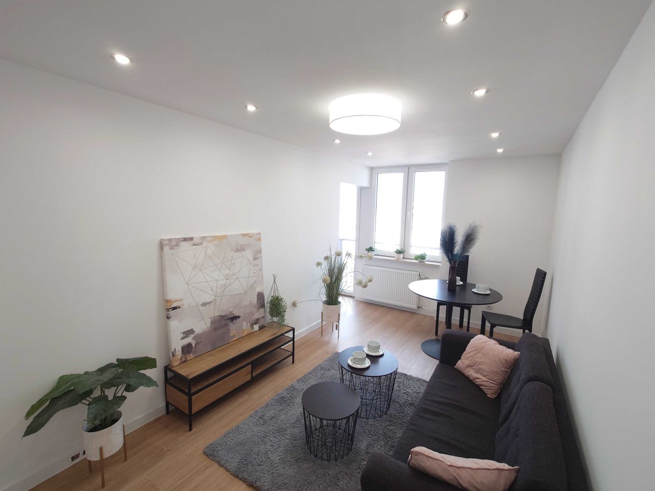 Mieszkanie 2-pokojowe Kielce, ul. Nowy Świat. Zdjęcie 1