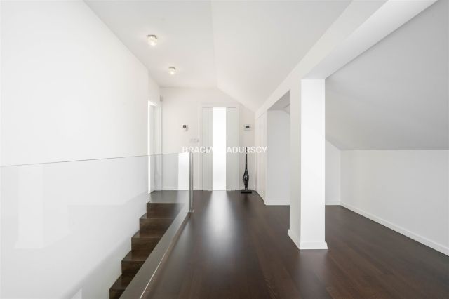 dom wolnostojący, 4 pokoje Kraków Podgórze Duchackie, ul. Wyżynna. Zdjęcie 25