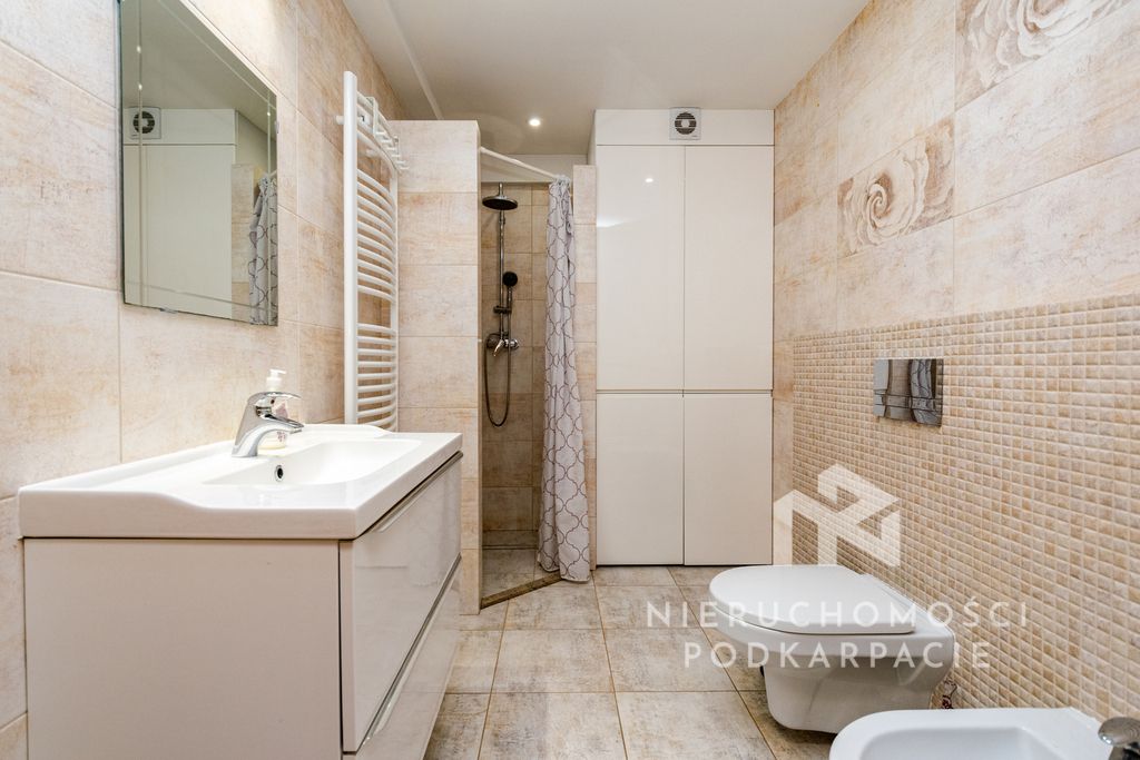 Mieszkanie 3-pokojowe Rzeszów, al. gen. Władysława Sikorskiego. Zdjęcie 6