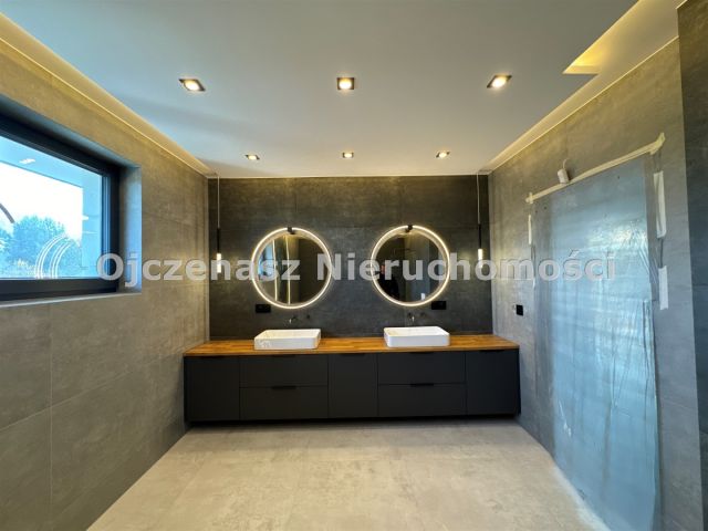 dom wolnostojący, 5 pokoi Niemcz. Zdjęcie 3