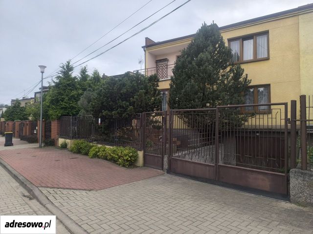 bliźniak, 5 pokoi Płock. Zdjęcie 1