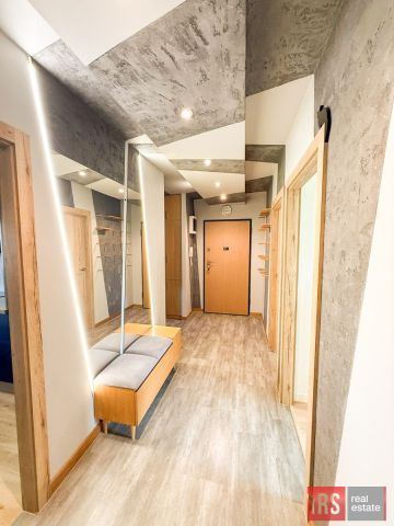 Mieszkanie 4-pokojowe Wrocław Krzyki, ul. Jerzego Kukuczki. Zdjęcie 7