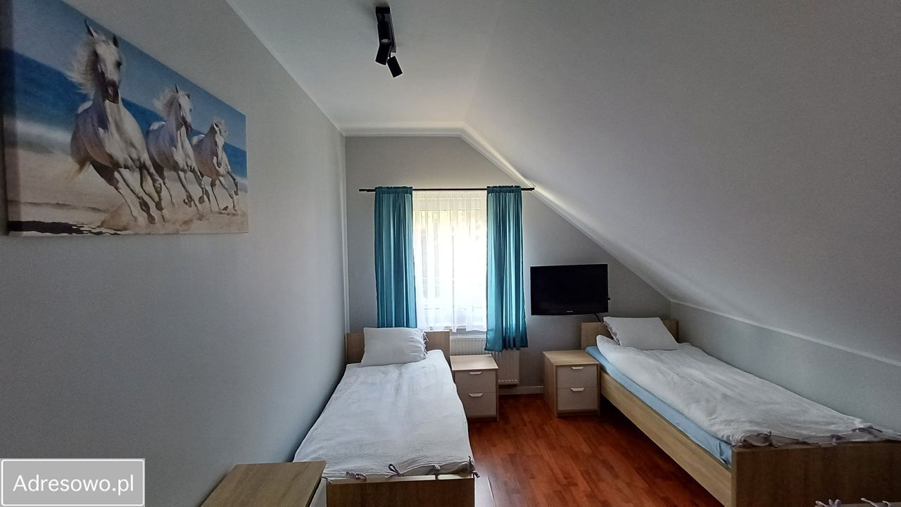 dom wolnostojący, 10 pokoi Nadole. Zdjęcie 6