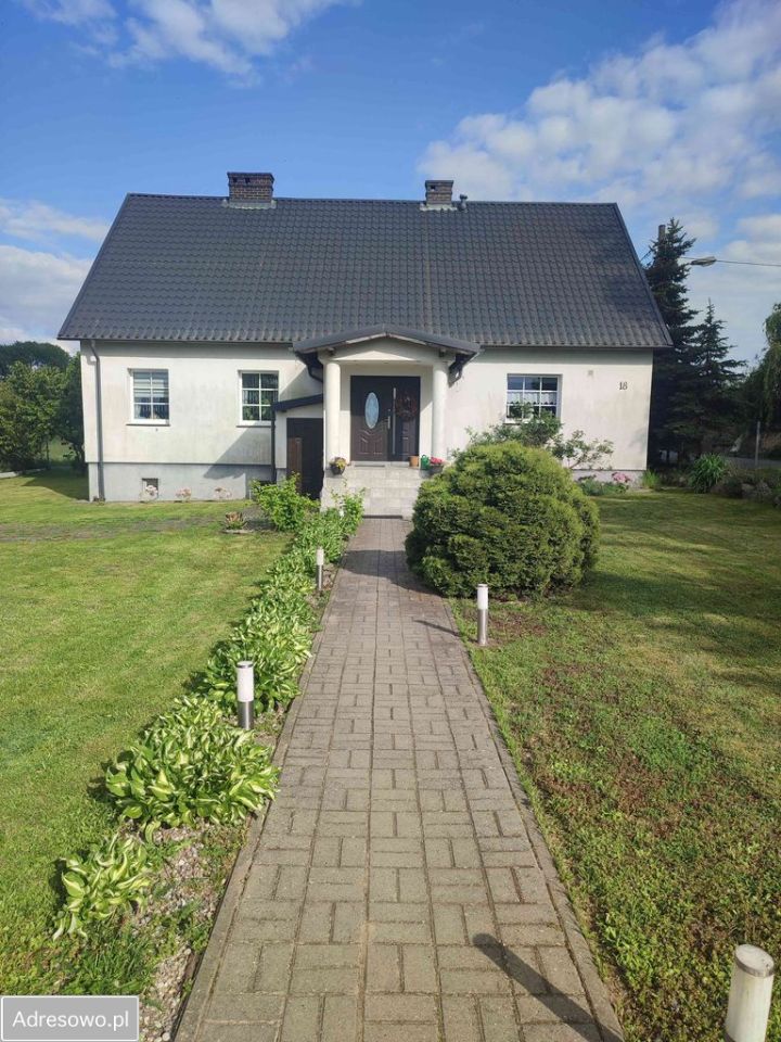 dom wolnostojący, 3 pokoje Suchlica. Zdjęcie 2