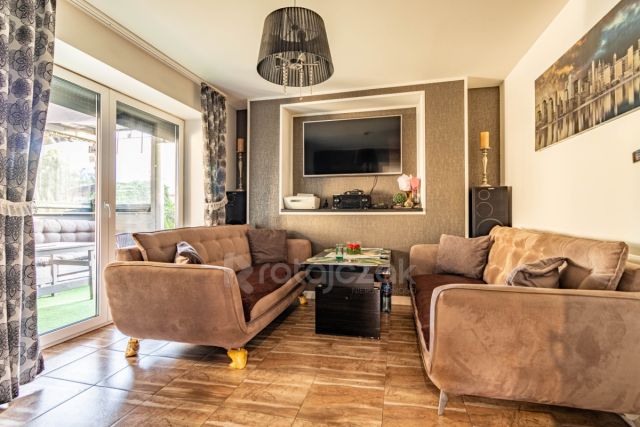 bliźniak, 4 pokoje Reda Betlejem, ul. Kwiatowa. Zdjęcie 7