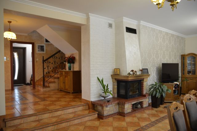 dom wolnostojący, 5 pokoi Tomaszów Lubelski, ul. Wojska Polskiego. Zdjęcie 40