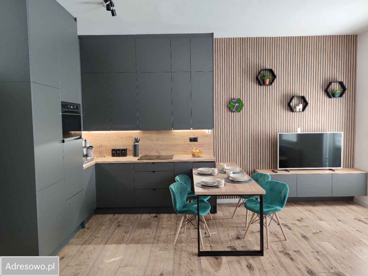 Mieszkanie 3-pokojowe Ustroń, ul. Ignacego Daszyńskiego. Zdjęcie 7