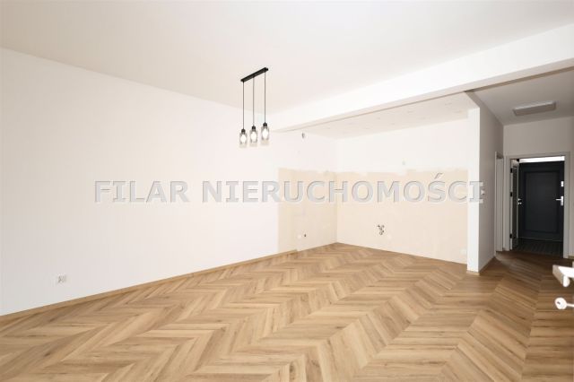 Mieszkanie 3-pokojowe Lubin Małomice. Zdjęcie 3