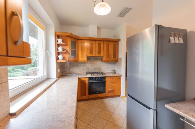 dom wolnostojący, 4 pokoje Borowa Góra. Zdjęcie 5