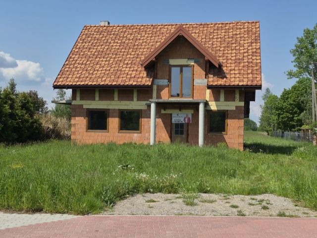 dom wolnostojący, 5 pokoi Strzelce Wielkie. Zdjęcie 3