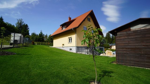 dom wolnostojący, 6 pokoi Szklarska Poręba Biała Dolina, ul. Zdrojowa. Zdjęcie 13