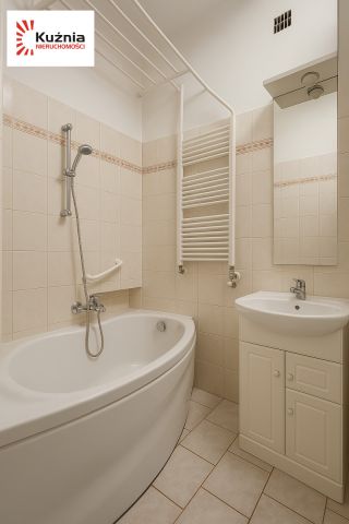 Mieszkanie 3-pokojowe Warszawa Śródmieście, al. Jana Pawła II. Zdjęcie 6