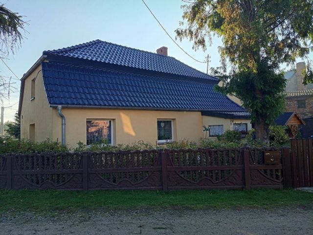 dom wolnostojący Komorzno. Zdjęcie 1