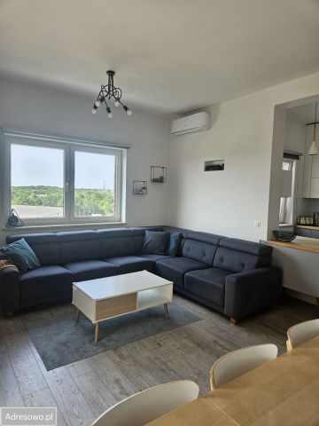 Mieszkanie 3-pokojowe Poznań Podolany, ul. Jasielska. Zdjęcie 1