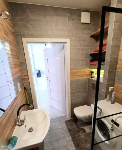 Mieszkanie 2-pokojowe Kielce Świętokrzyskie, ul. marsz. Józefa Piłsudskiego. Zdjęcie 3