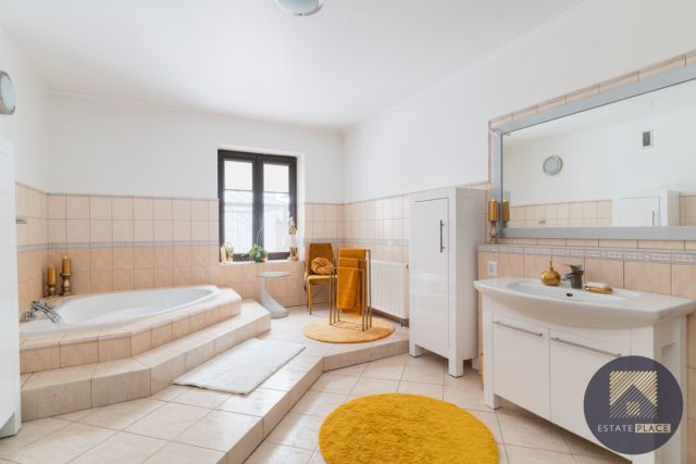 dom wolnostojący, 7 pokoi Kolonia Warszawska, ul. Ułanów. Zdjęcie 18