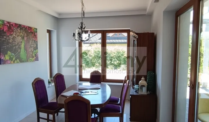 dom wolnostojący, 6 pokoi Rembelszczyzna