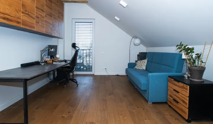 dom wolnostojący, 6 pokoi Konstancin-Jeziorna, ul. Graniczna