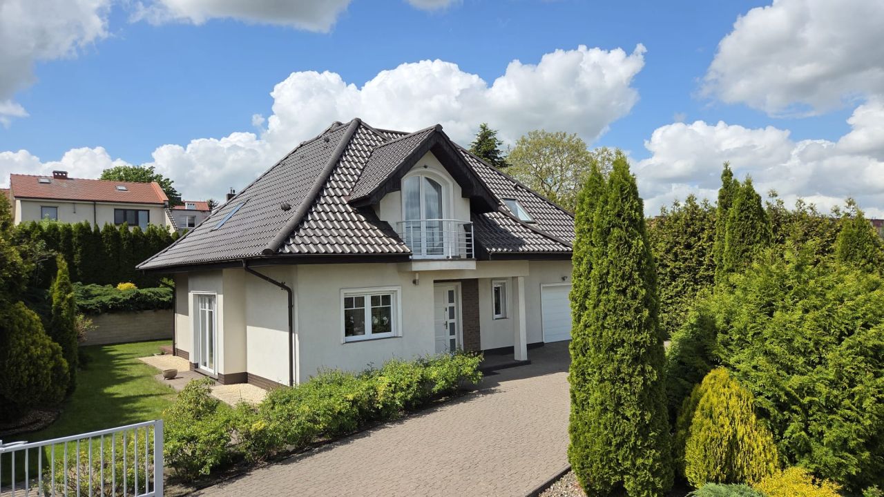 dom wolnostojący, 5 pokoi Gryfino Górny Taras, ul. Jana Kochanowskiego. Zdjęcie 1
