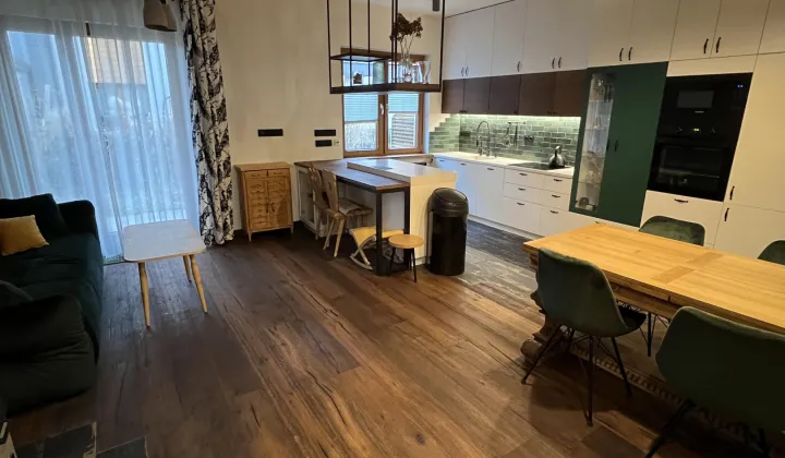 dom szeregowy, 6 pokoi Warszawa Targówek, ul. Oliwska