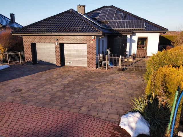 dom wolnostojący Oława, ul. Krucza. Zdjęcie 1